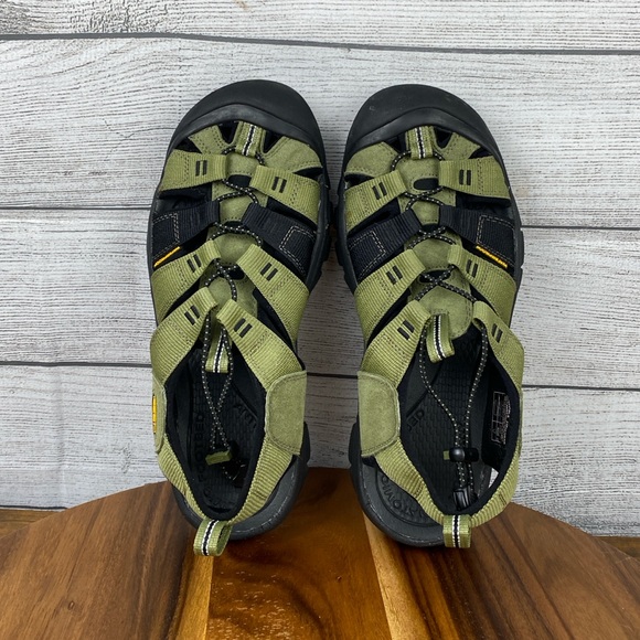 Keen Men’s Newport H2 Trail Water Sport Sandal Green Shoe Size 9 main image 5